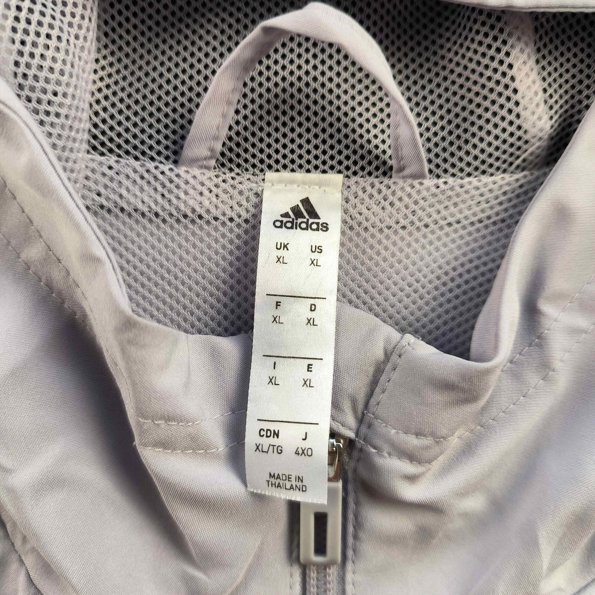 Juventus 2021-22 Adidas kabát XL-es