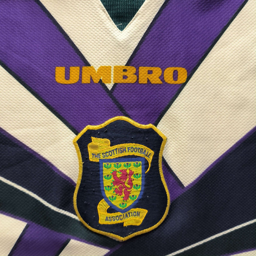 Scotland 1994-96 Umbro away football shirt size L