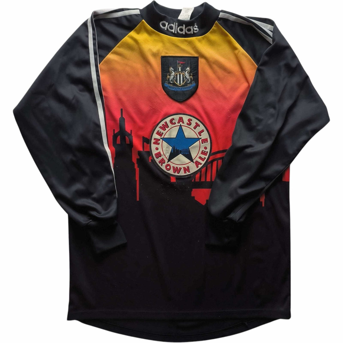 Newcastle United 1996-97 Adidas goalkeeper football shirt size M