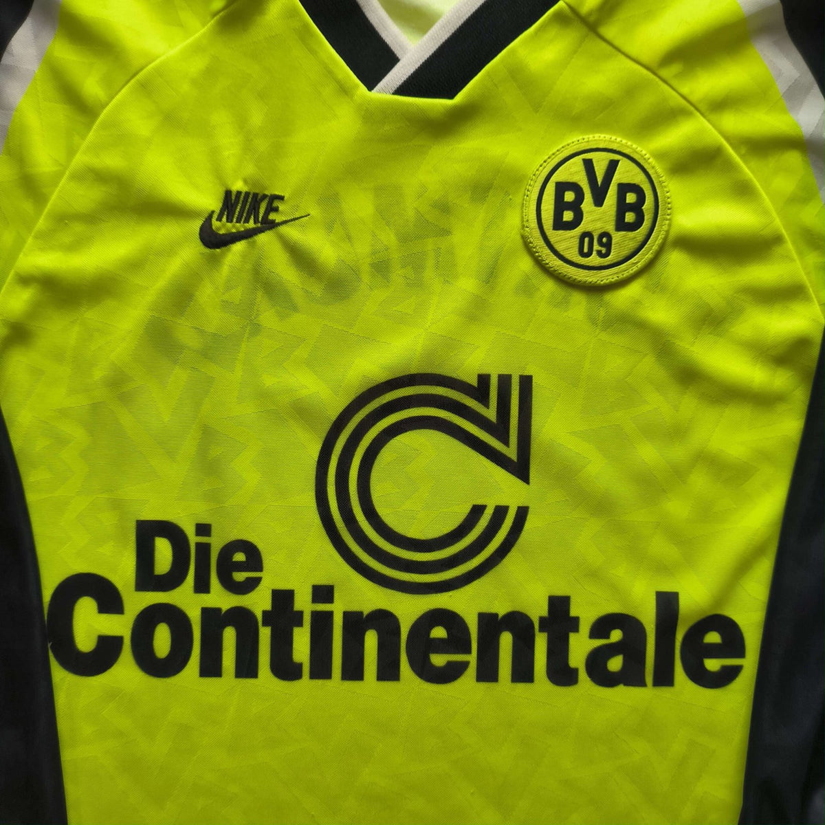 Borussia Dortmund 1995-96 Nike home long sleeve football shirt size M