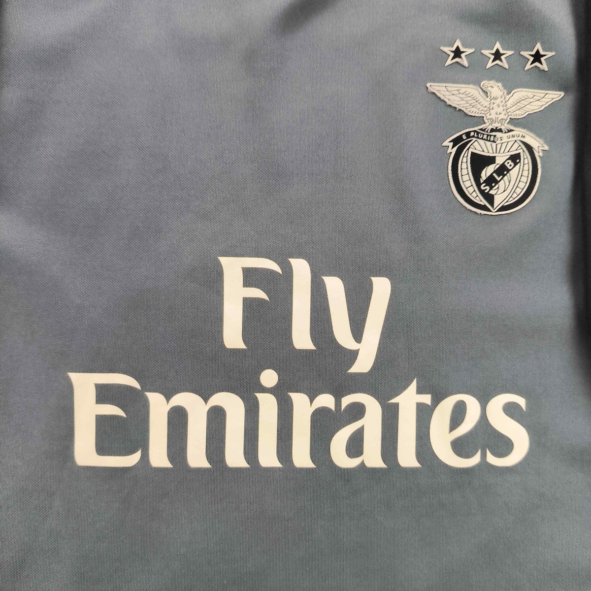 Benfica 2017-18 vendég #6 foci mez L-es