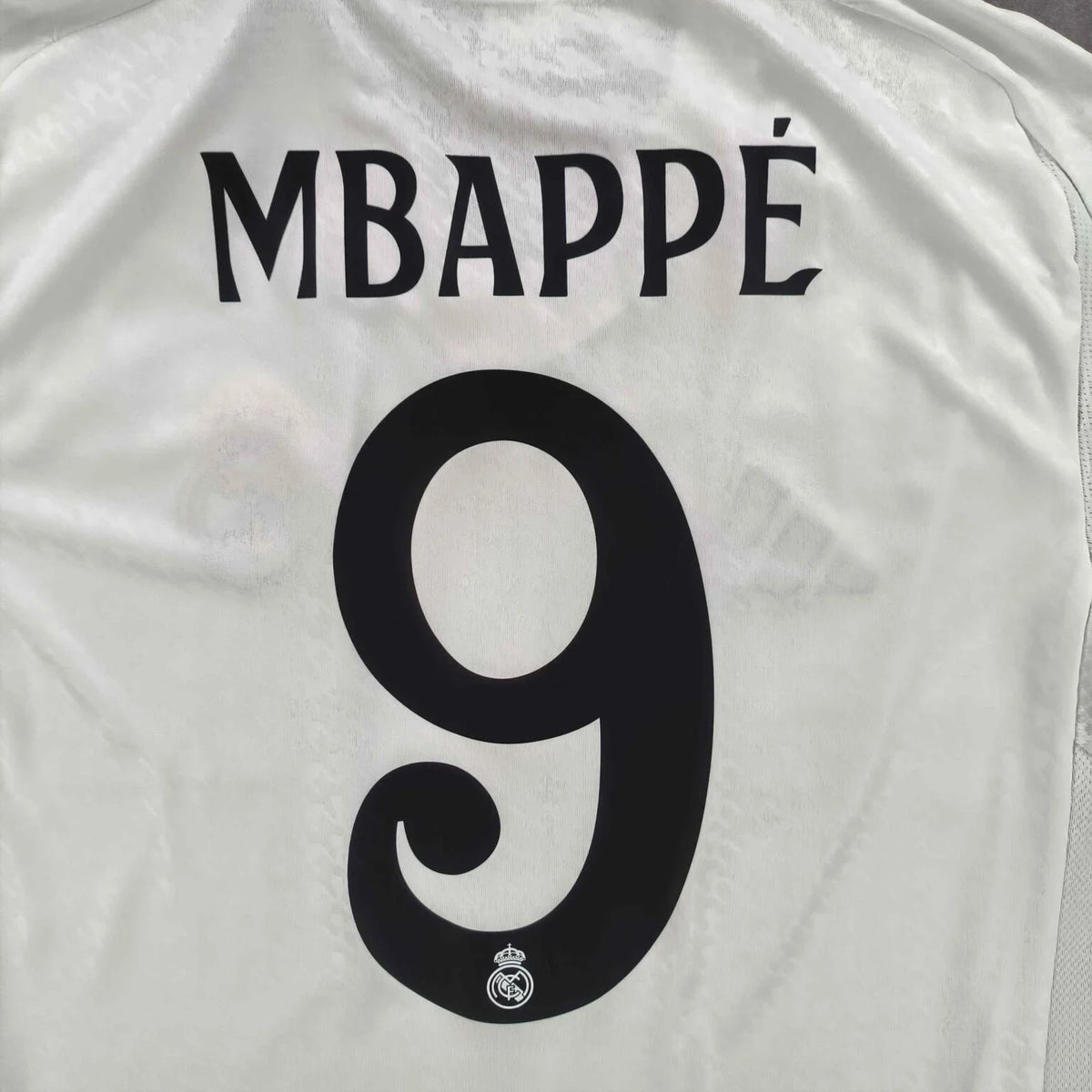 Real Madrid 2024-25 Adidas home Kylian Mbappé *NEW* football shirt size M
