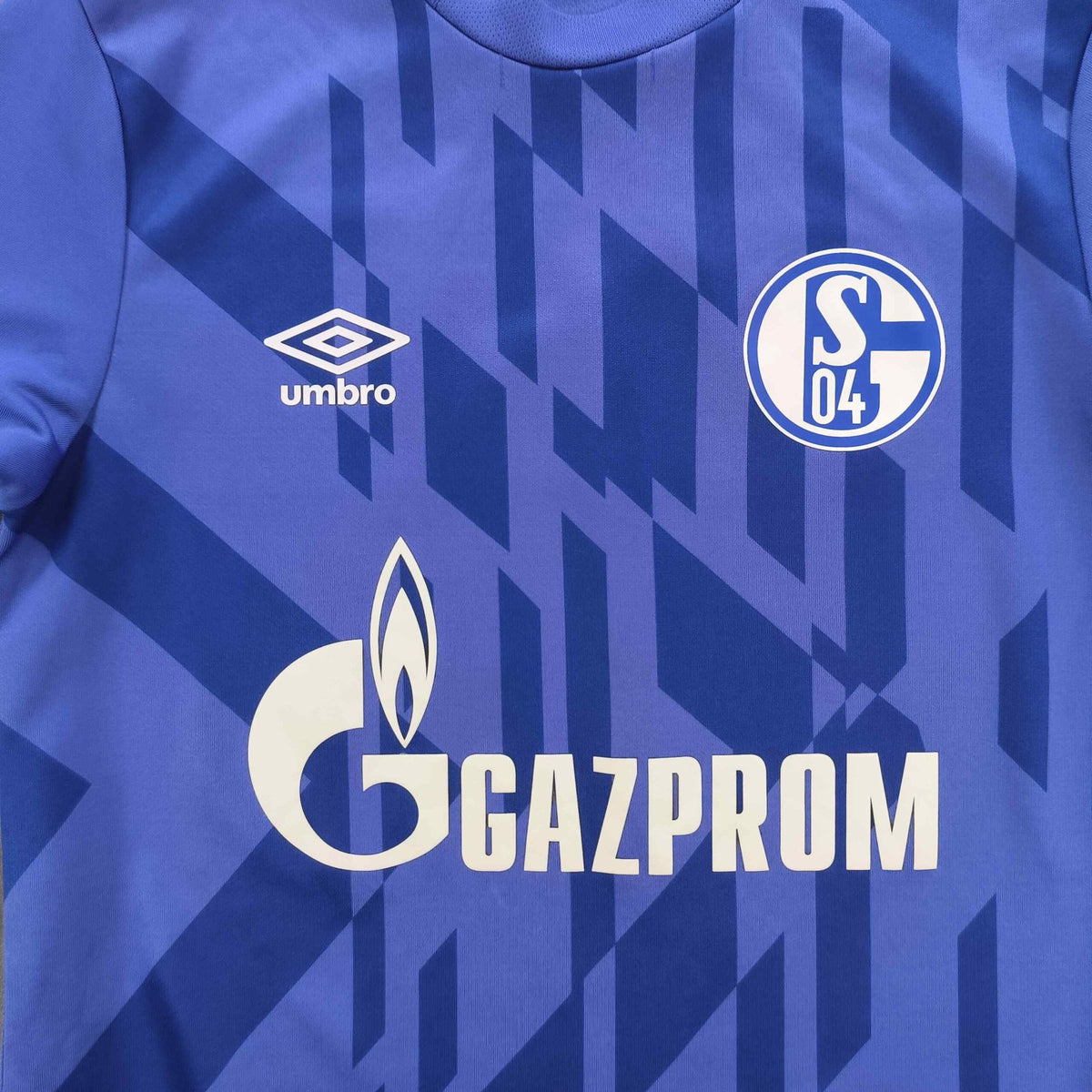 Schalke 2019-20 Umbro Pre-Match training football shirt size 140