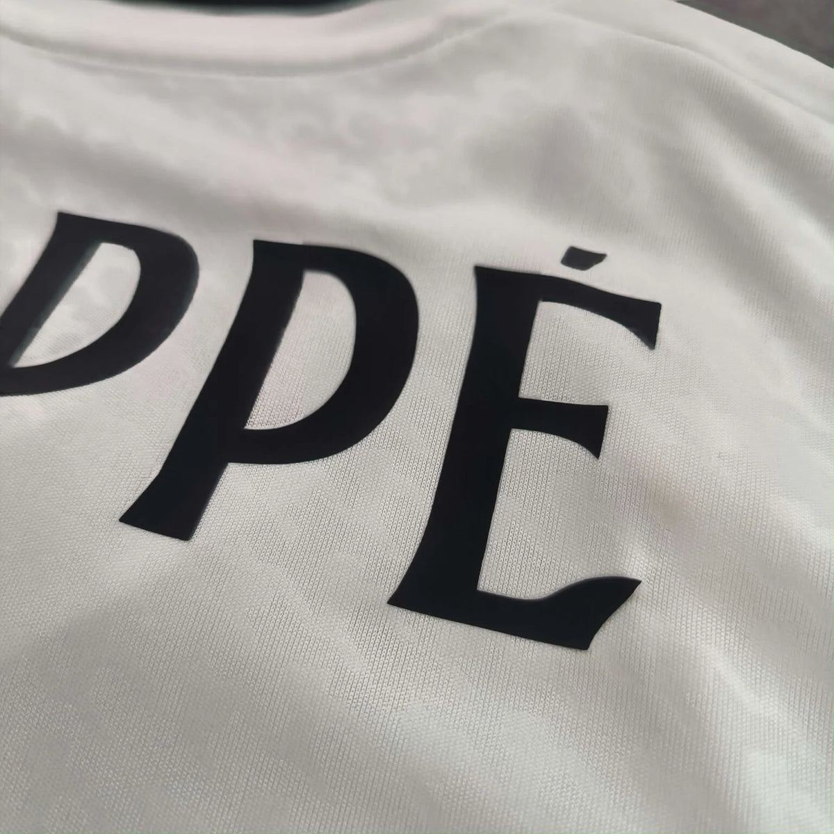 Real Madrid 2024-25 Adidas hazai BL Kylian Mbappe *Új* foci mez M-es
