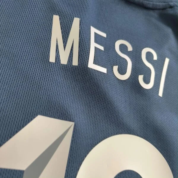 Argentina 2015-17 Adidas away Lionel Messi football shirt size M