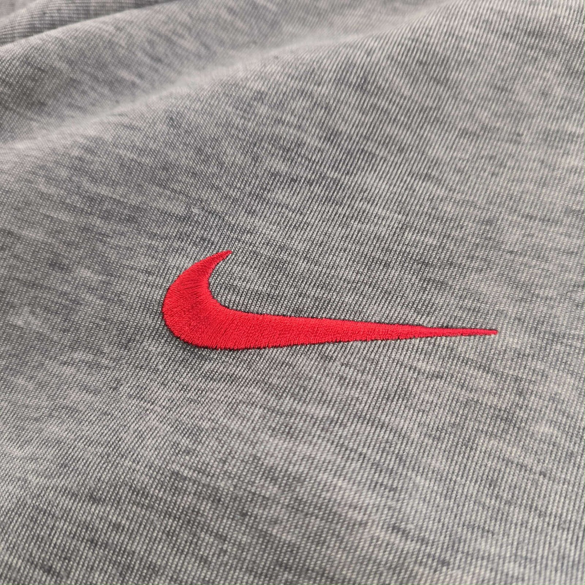 Liverpool 2021-22 Nike hoodie size L