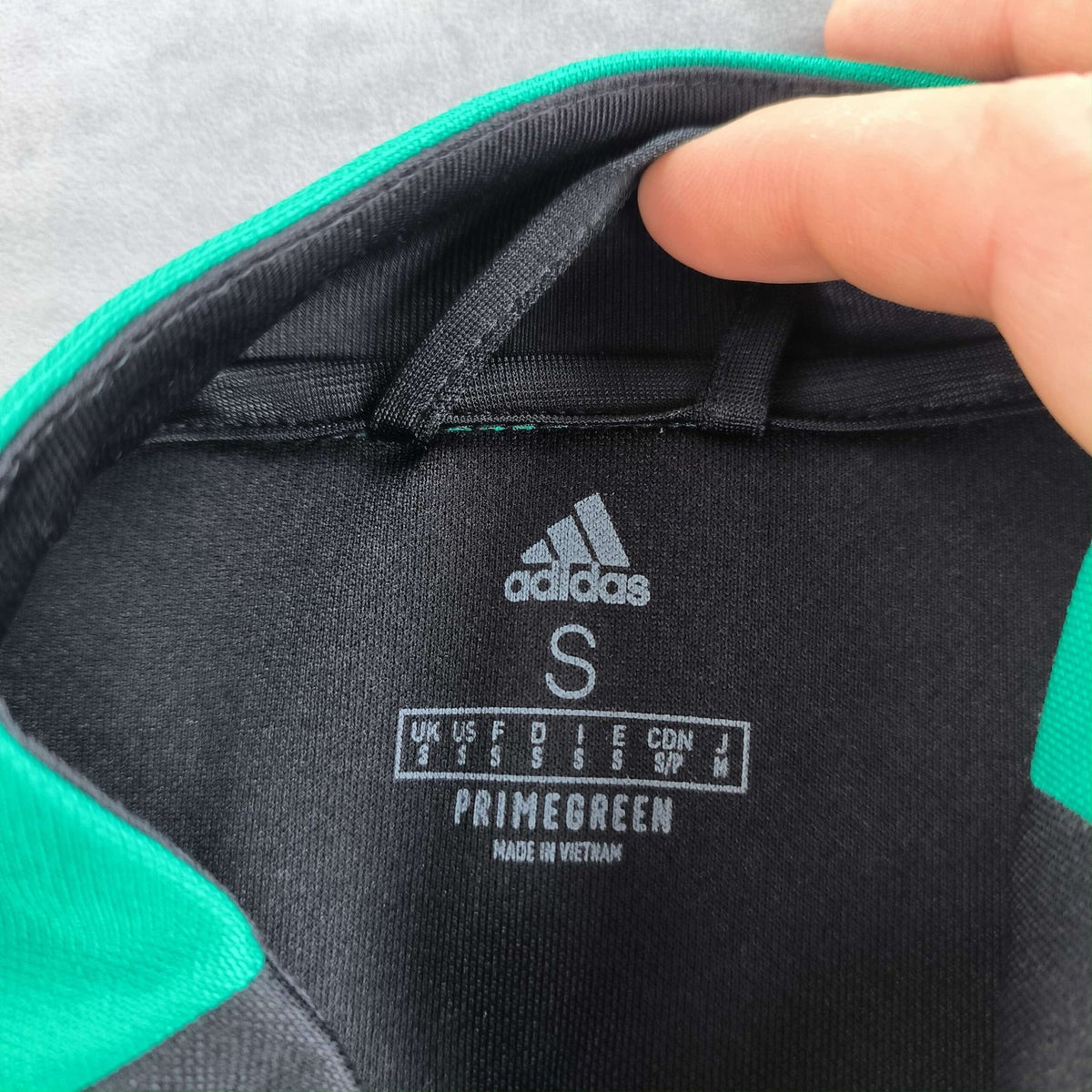 Celtic 2021-22 Adidas training felső S-es