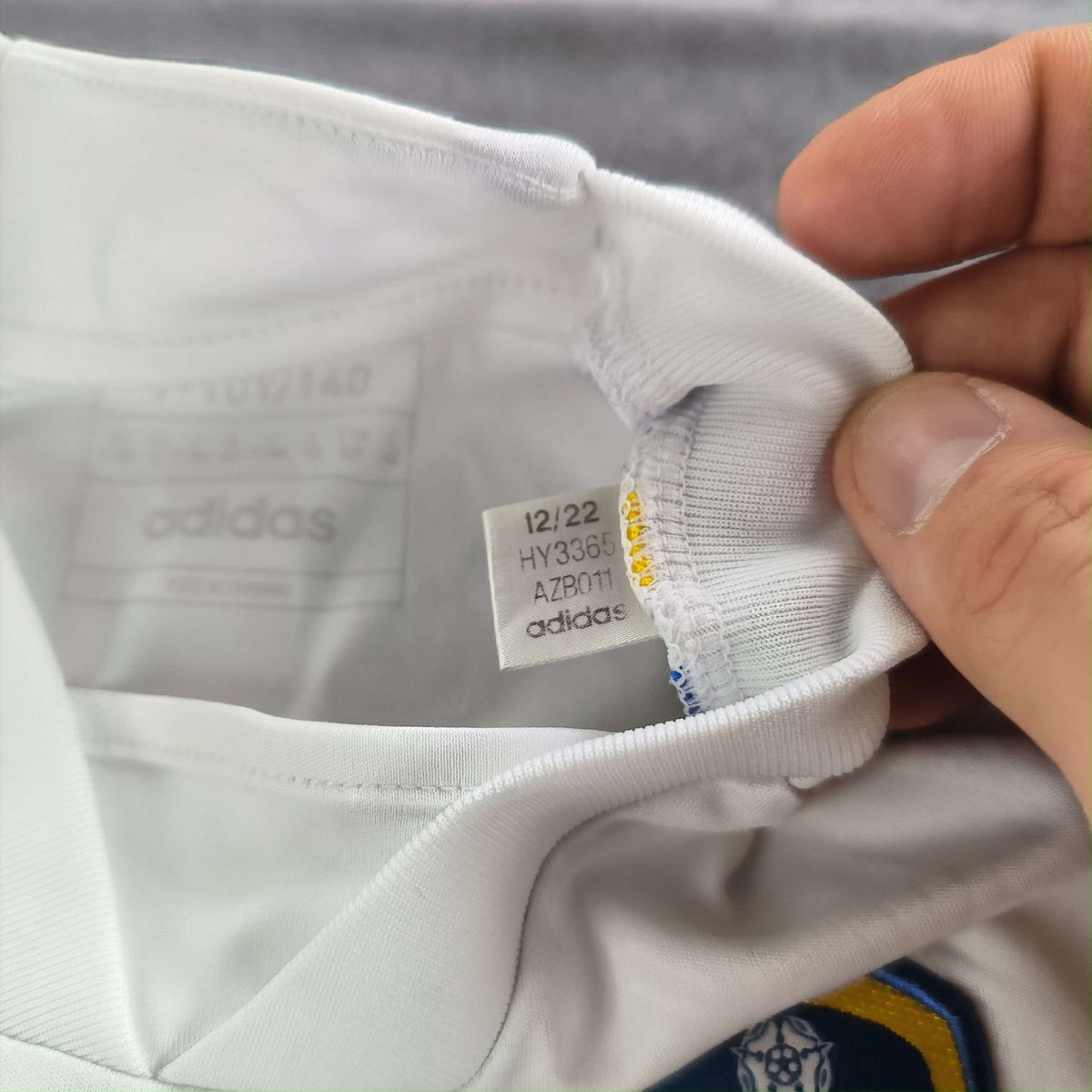 Leeds United 2023-24 Adidas home „Leo #10” football shirt size 140