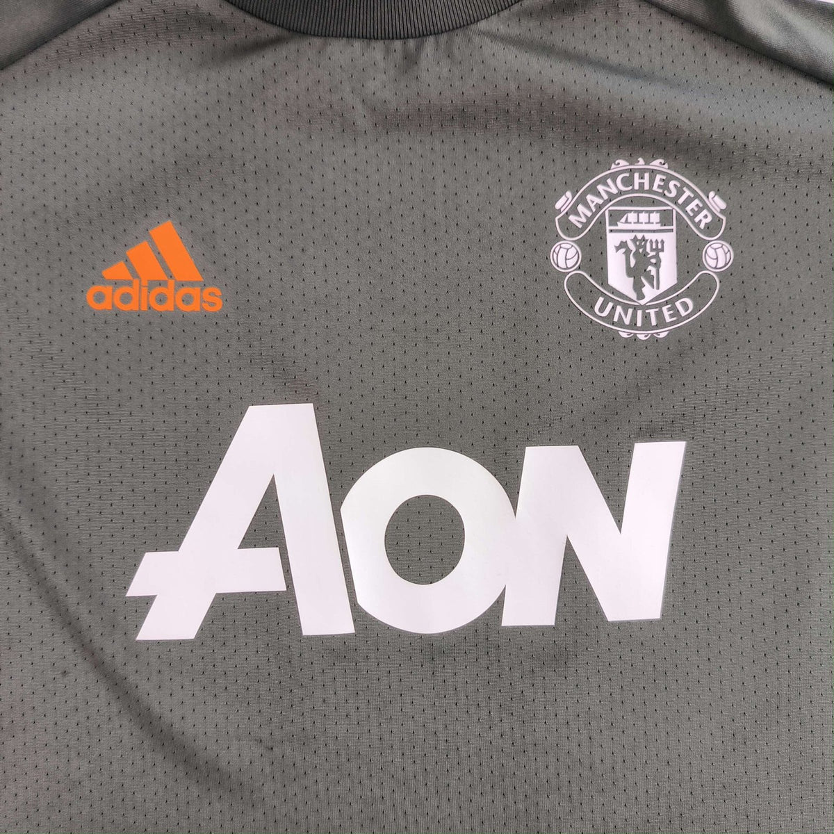 Manchester United 2020-21 Adidas training foci mez gyerek 140-es