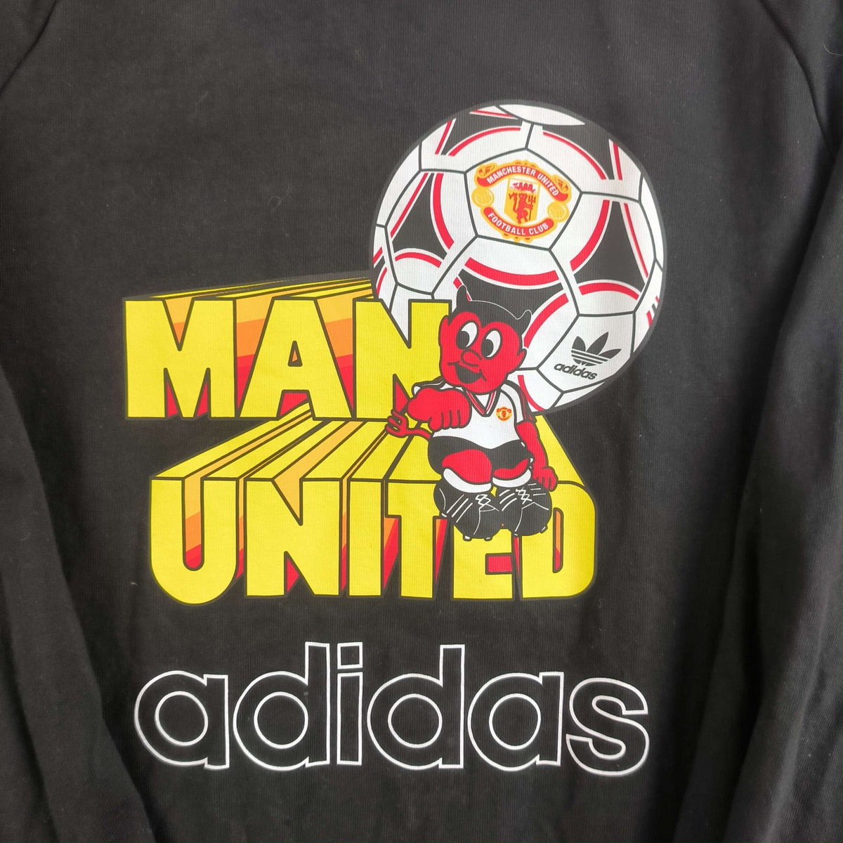 Manchester United 2022 Adidas felső S-es