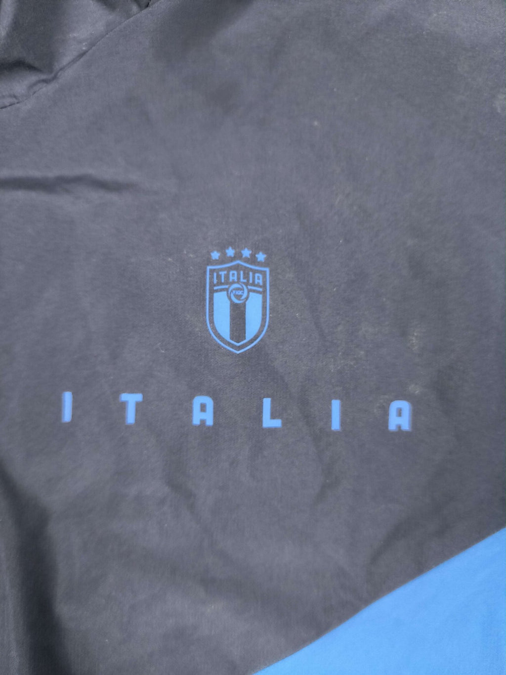 Italy 2021-22 Puma top size M