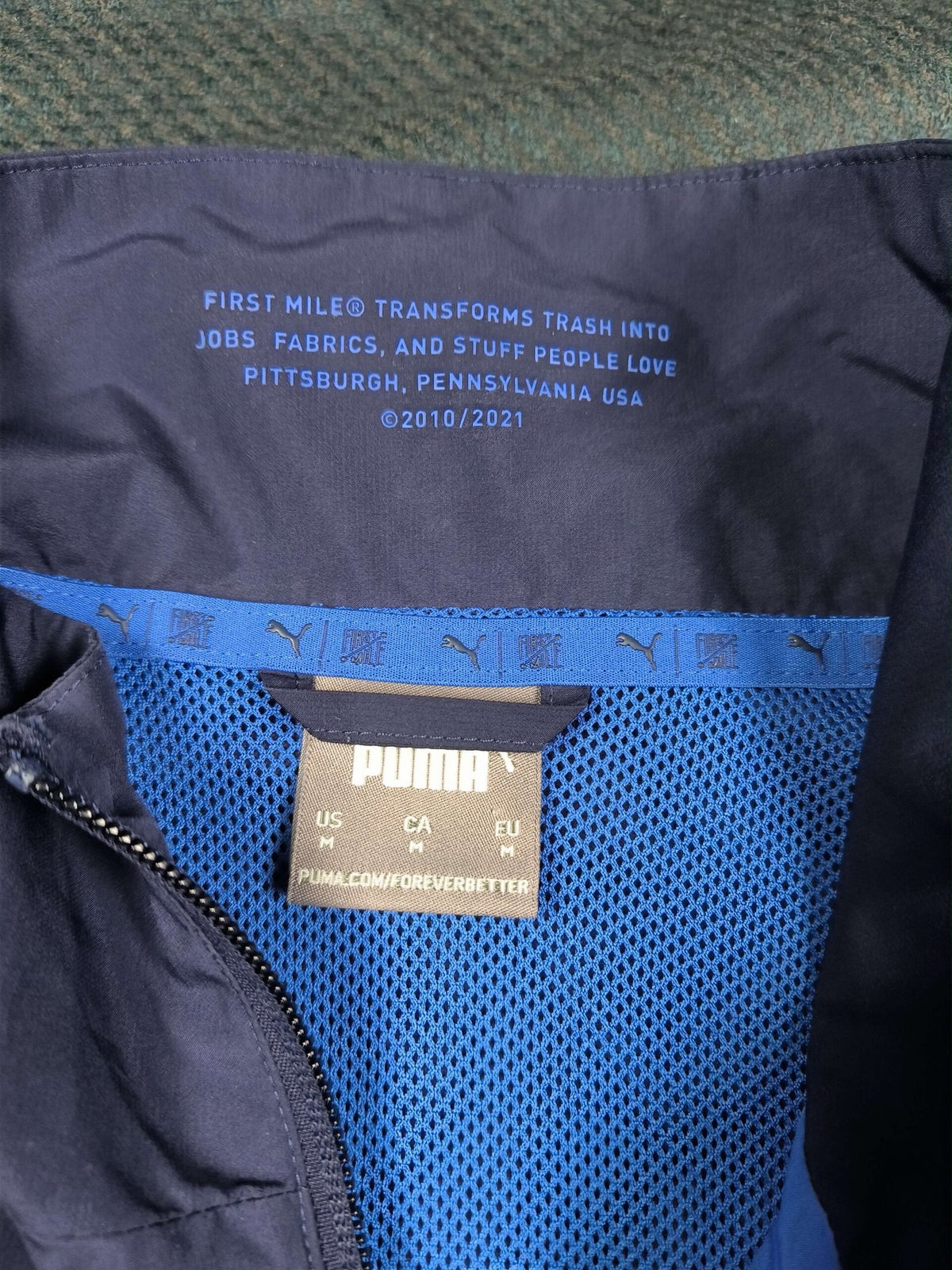 Italy 2021-22 Puma top size M