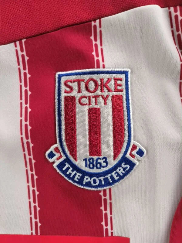 Stoke City 2010-11 Adidas hazai Dean Whitehead foci mez L-es