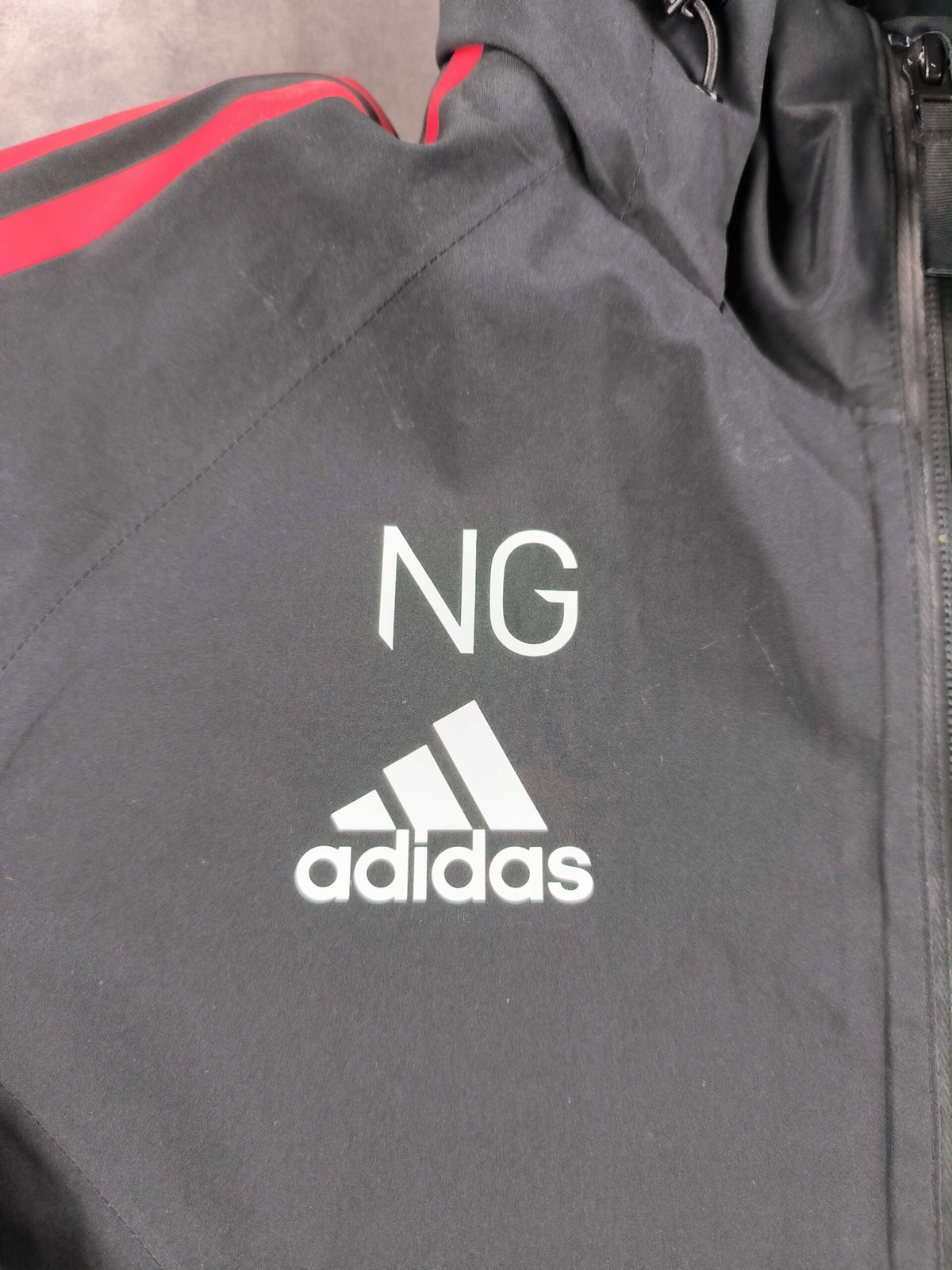 Manchester United 2022-23 Adidas kabát M-es