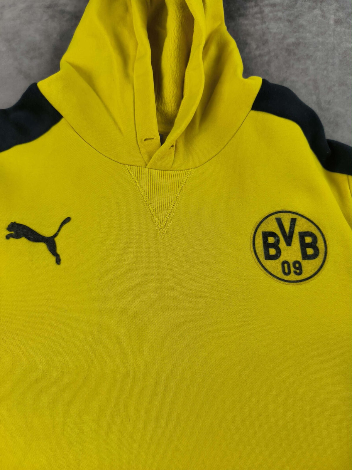 Borussia Dortmund Puma hoodie top size M