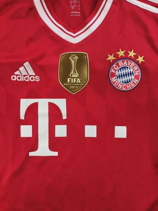 Bayern München 2013-14 Adidas home Javi Martinez football shirt size S