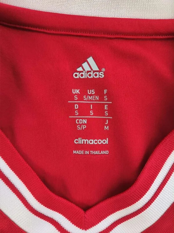 Bayern München 2013-14 Adidas home Javi Martinez football shirt size S