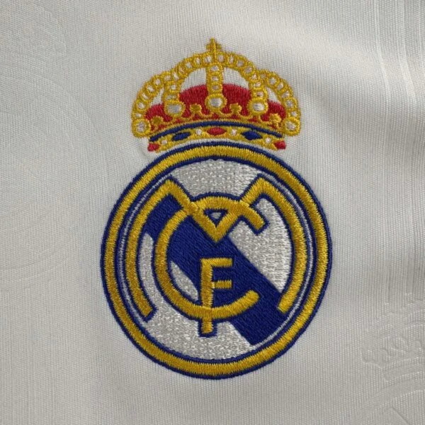 Real Madrid 2022-23 Adidas hazai Karim Benzema foci mez XXL