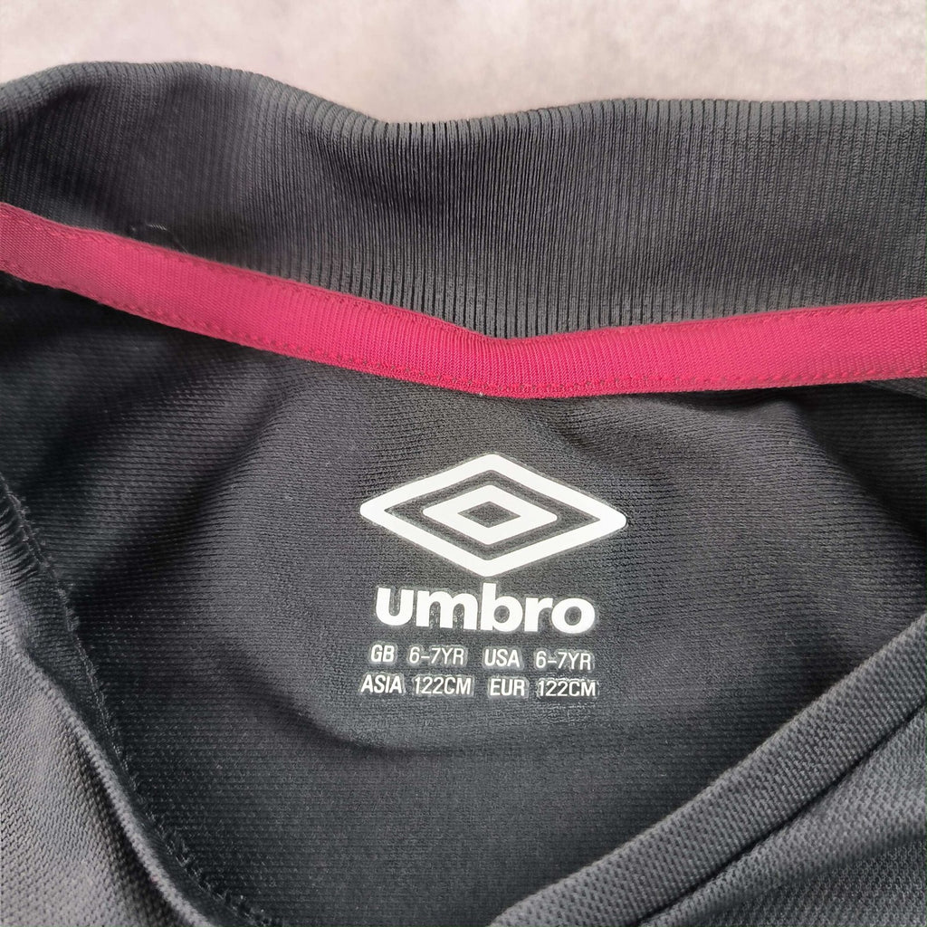 West Ham United 2017-18 Umbro away football shirt size 122