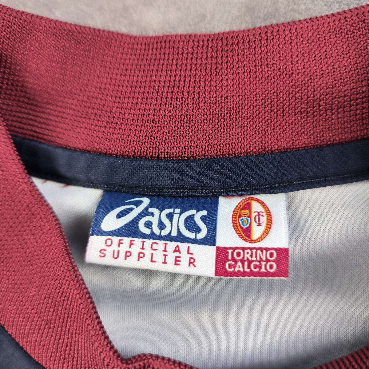 Torino 2001-02 Asics training foci mez L-es