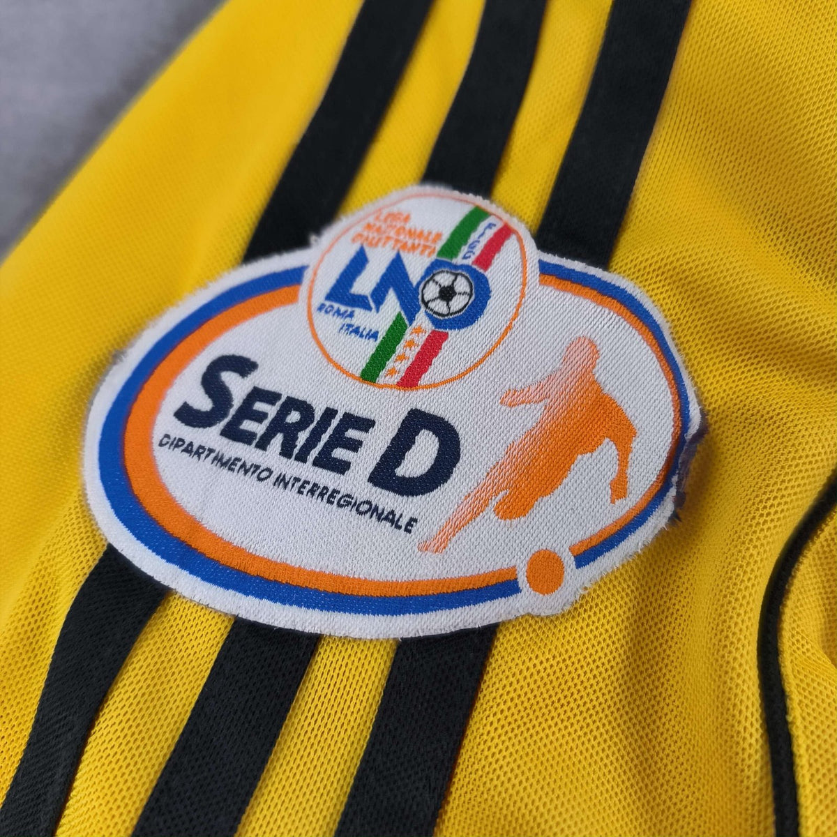 Felsina Perginese 2005-06 Adidas hazai #14 foci mez XL-es