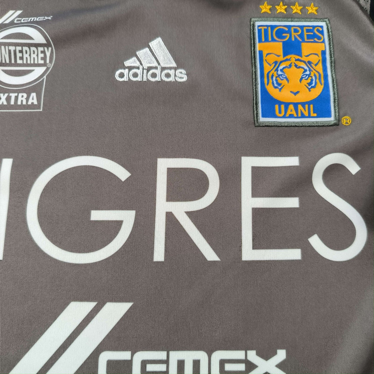 Tigres UANL 2023-24 Adidas third football shirt size 140