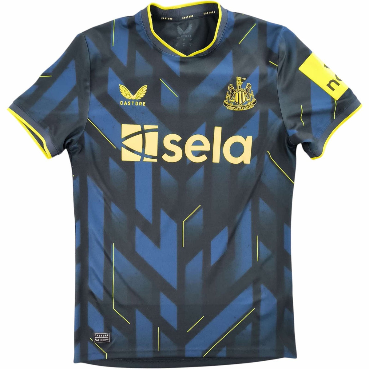 Newcastle United 2023-24 Castore third football shirt size S