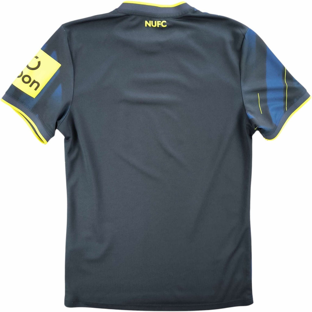 Newcastle United 2023-24 Castore third football shirt size S