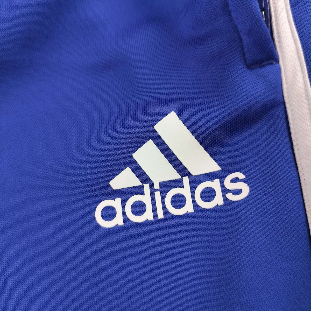 Chelsea 2015-16 Adidas shorts size M