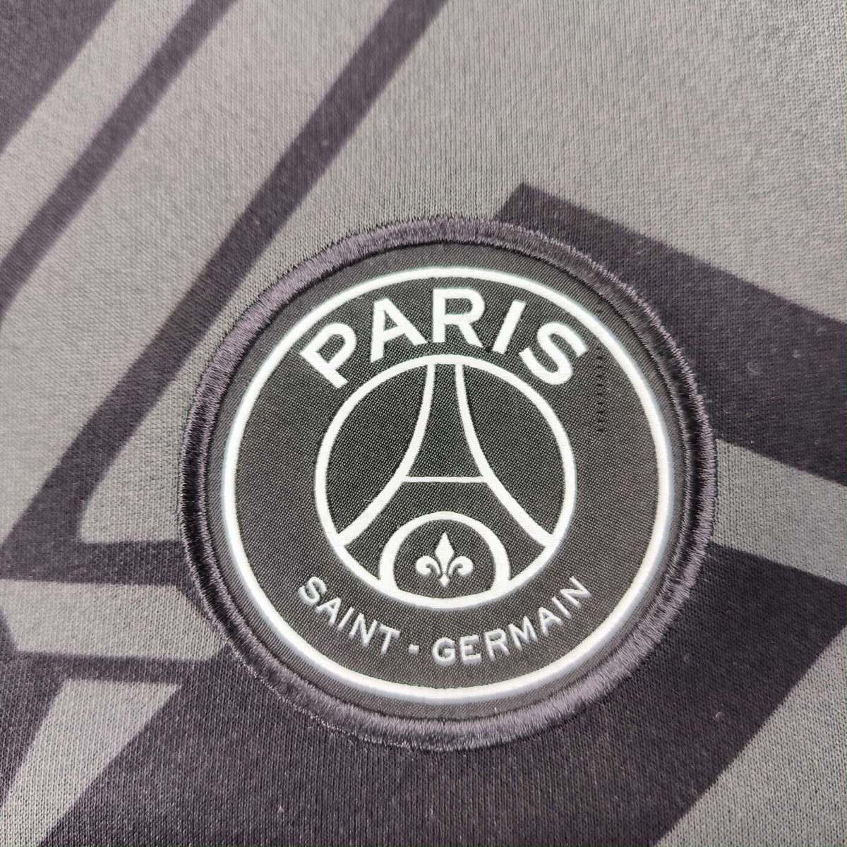 PSG Paris Saint-Germain 2022-23 Jordan pre-match training foci mez L-es