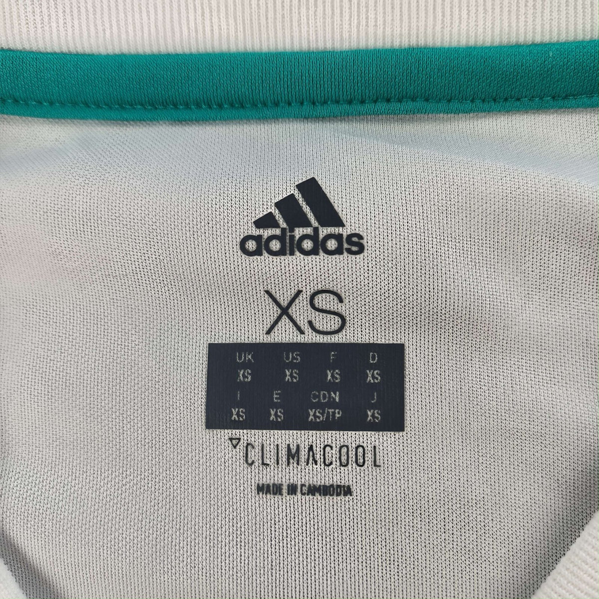 Real Madrid 2017-18 Adidas training foci mez XS-es