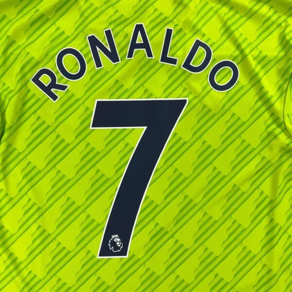 Manchester United 2022-23 Adidas third Cristiano Ronaldo football shirt size M