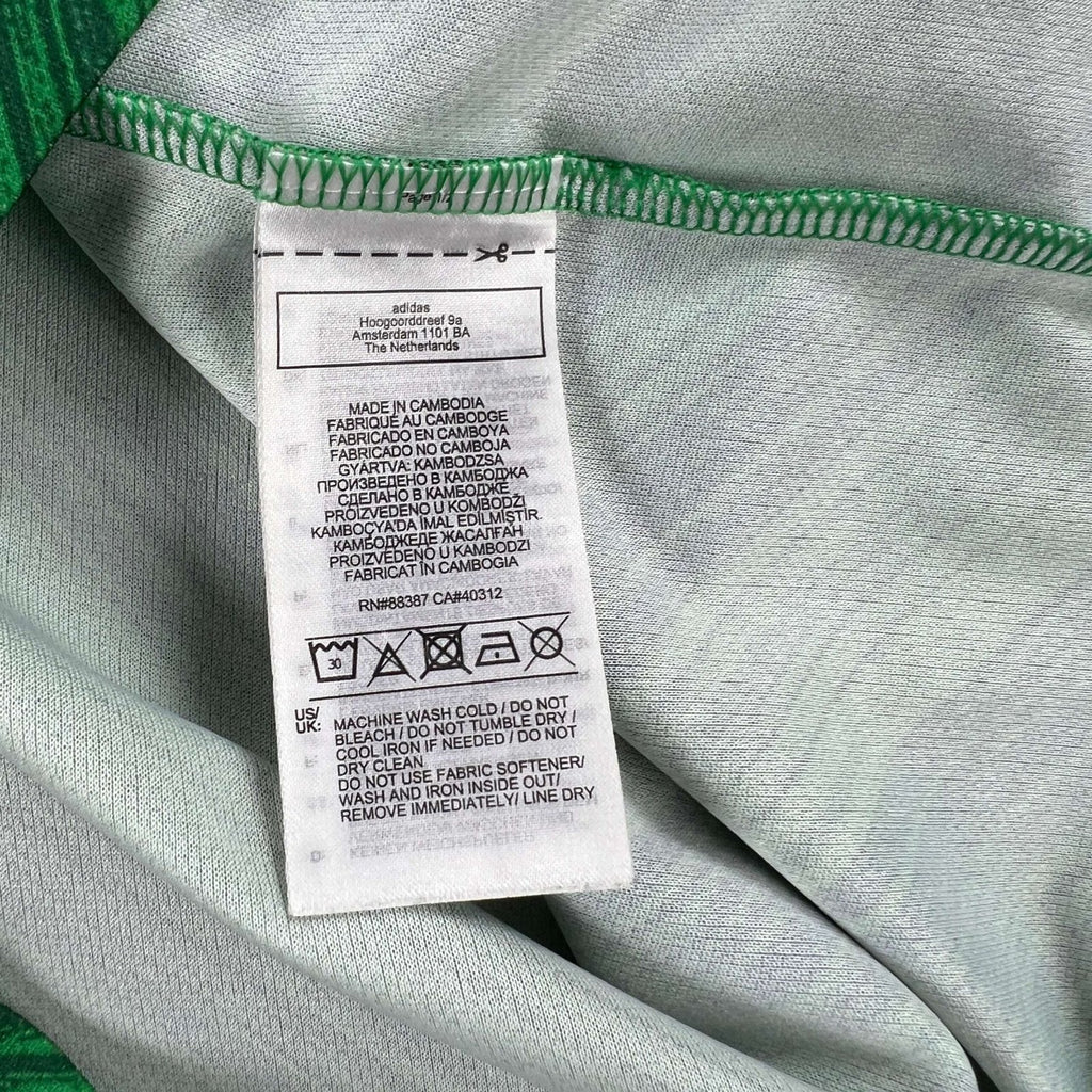 Northern Ireland 2020-22 Adidas home football shirt size S
