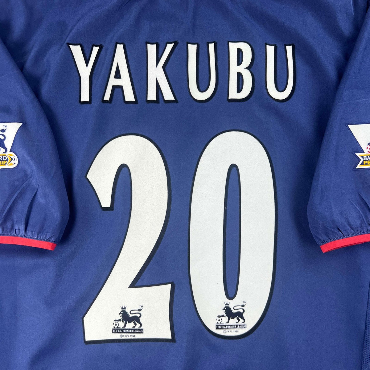 Portsmouth 2003-04 hazai Yakubu foci mez M-es