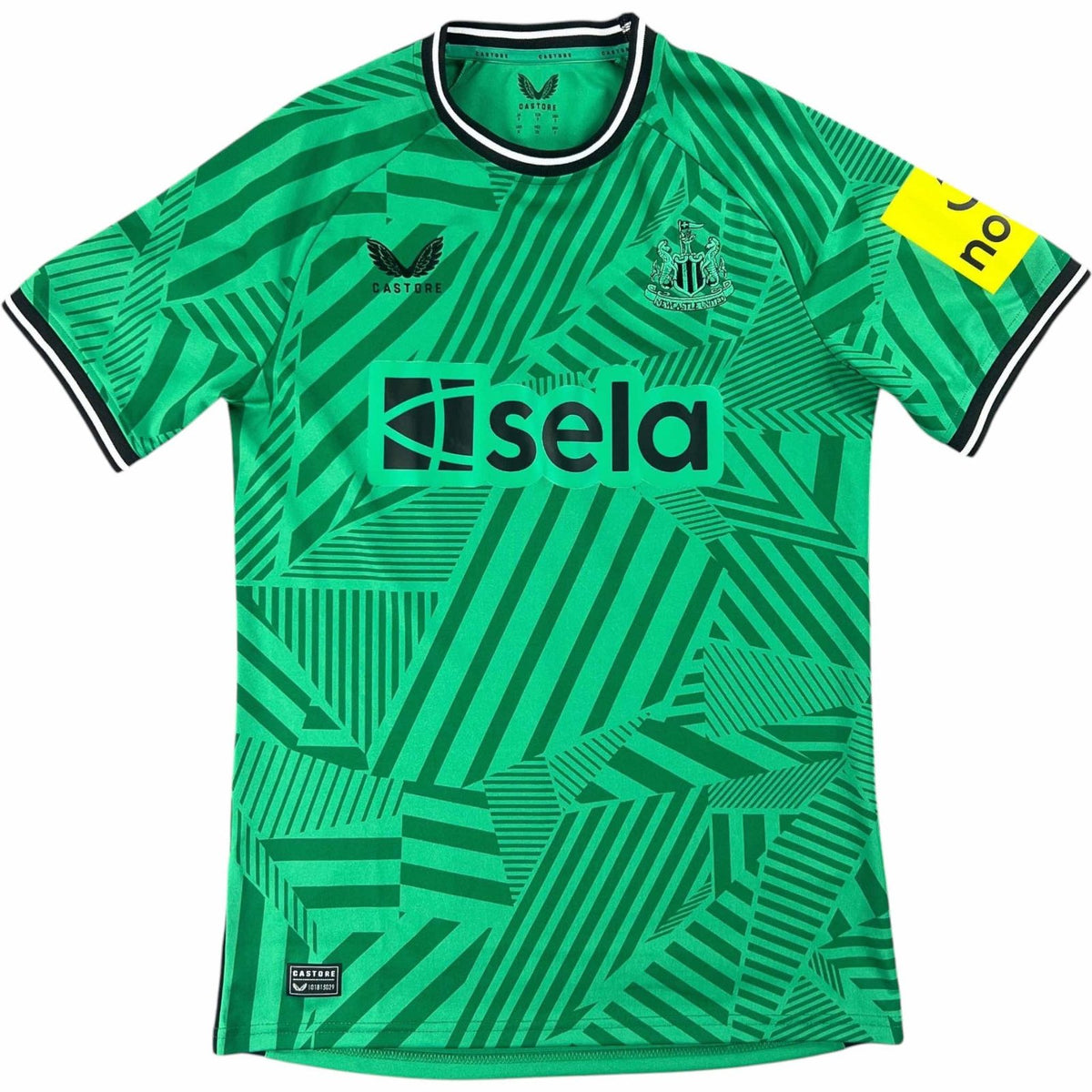 Newcastle United 2023-24 Castore away football shirt size S