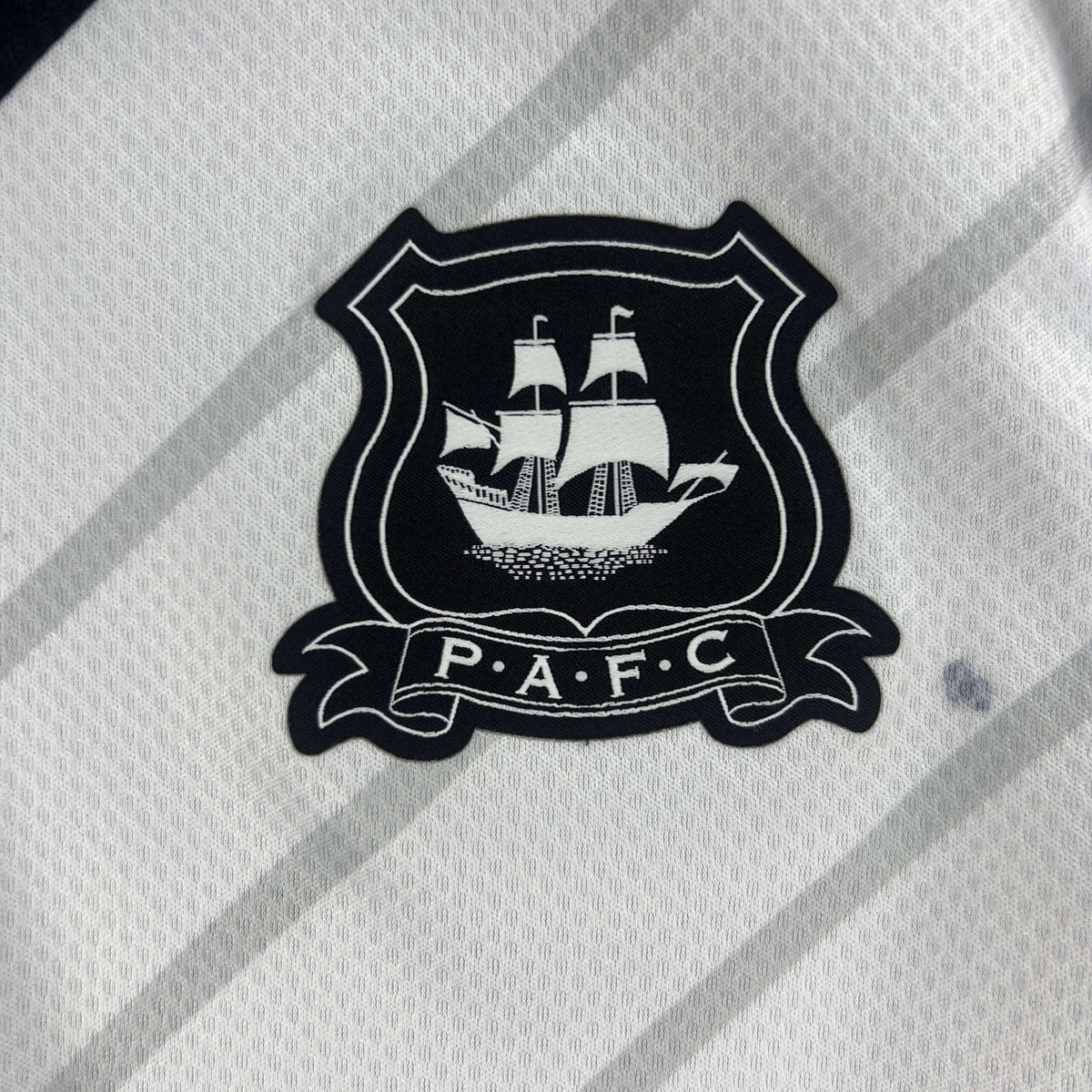 Plymouth Argyle 2022-23 Puma away football shirt size S