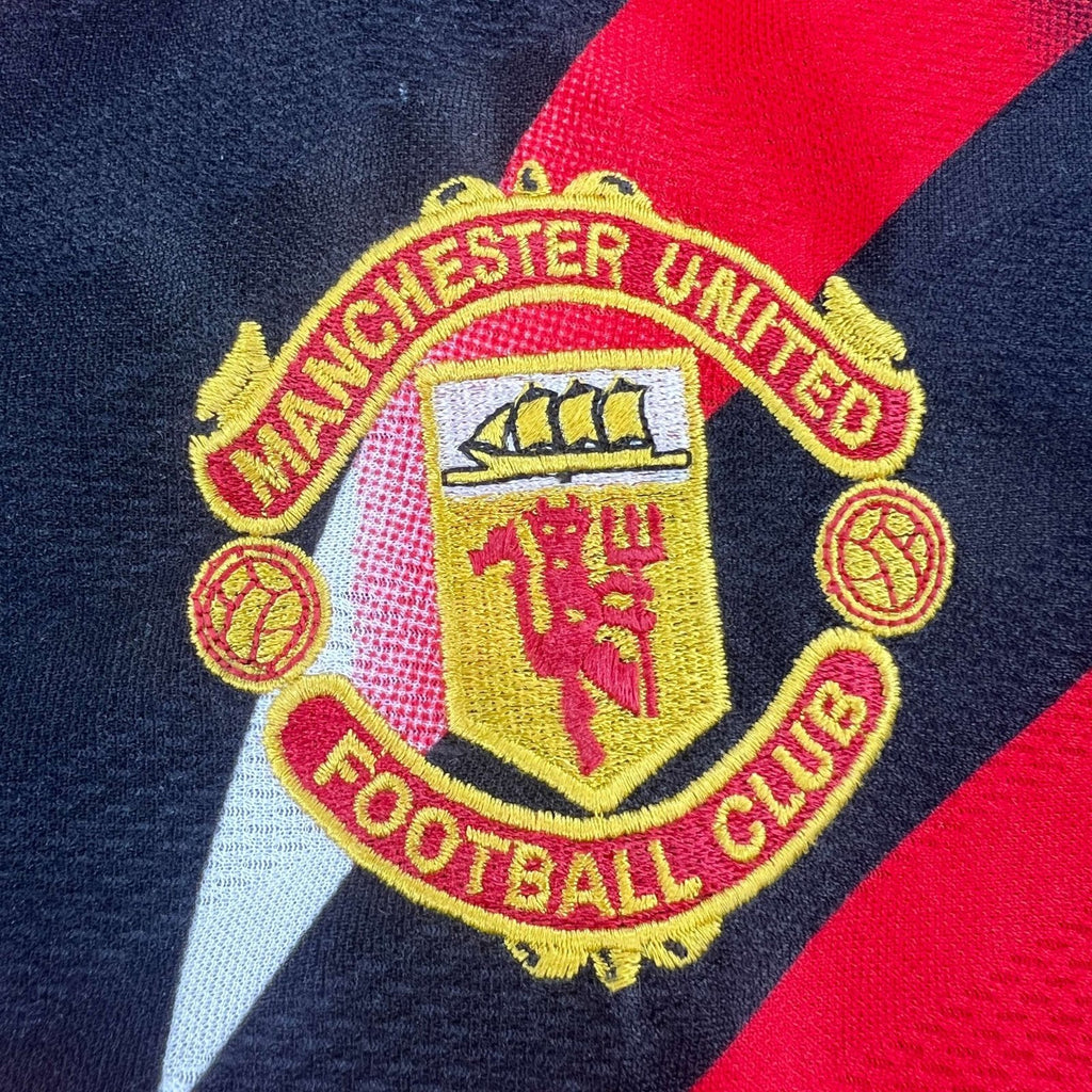 Manchester United 1992-93 Umbro training football shirt size L