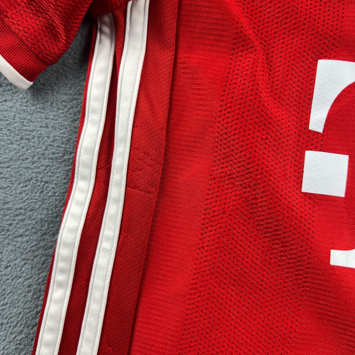 Bayern München 2020-21 Adidas home football shirt size 140