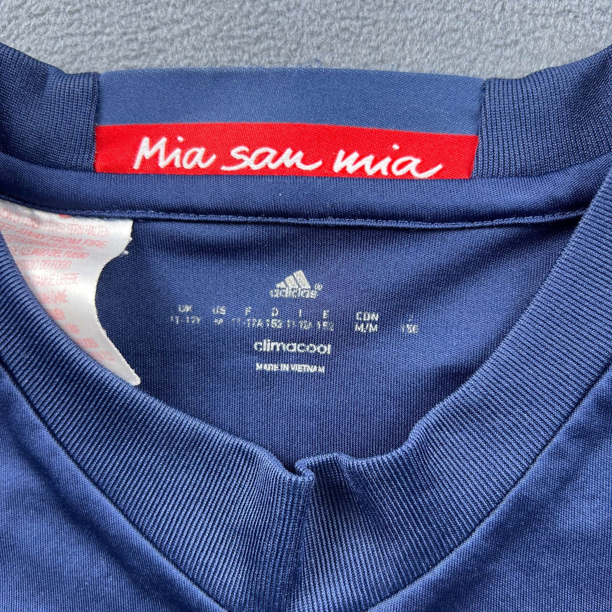 Bayern München 2016-17 Adidas kapus „Efe #1” foci mez gyerek 152-es