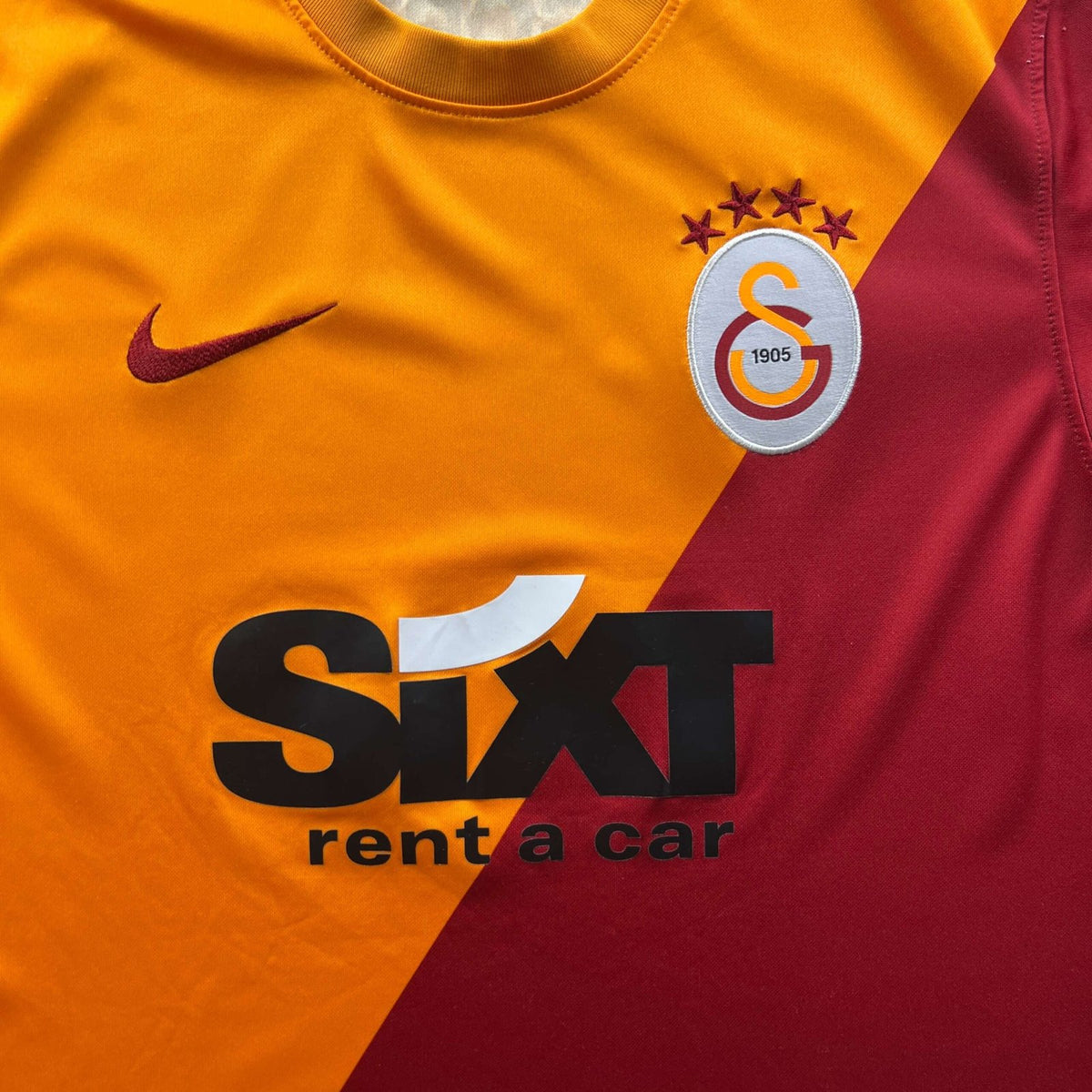 Galatasaray 2021-22 Nike hazai foci mez L-es