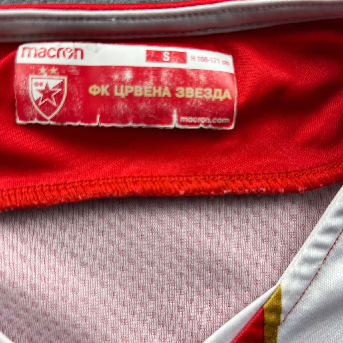 Crvena Zvezda 2018-19 Macron hazai foci mez S-es