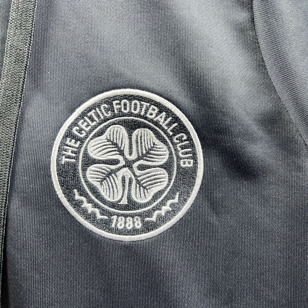 Celtic 2024-25 Adidas training felső XS-es