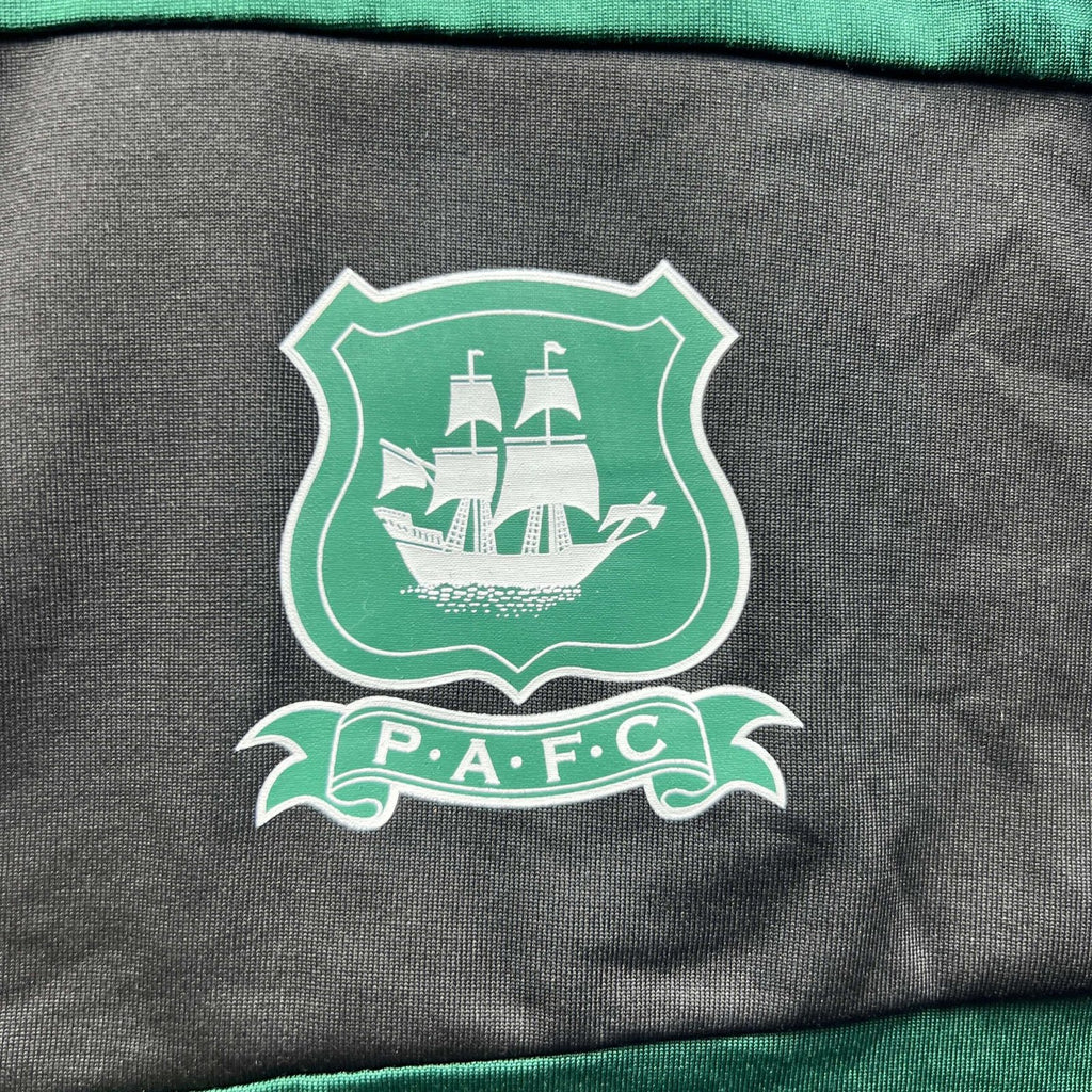 Plymouth Argyle top size XL