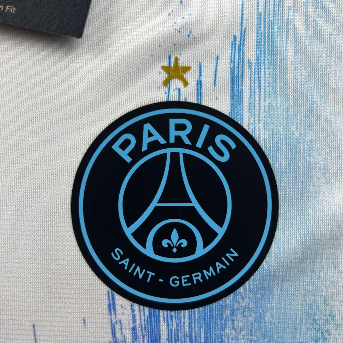 PSG 2025-26 Nike *NEW* Pre-Match training football shirt size XL