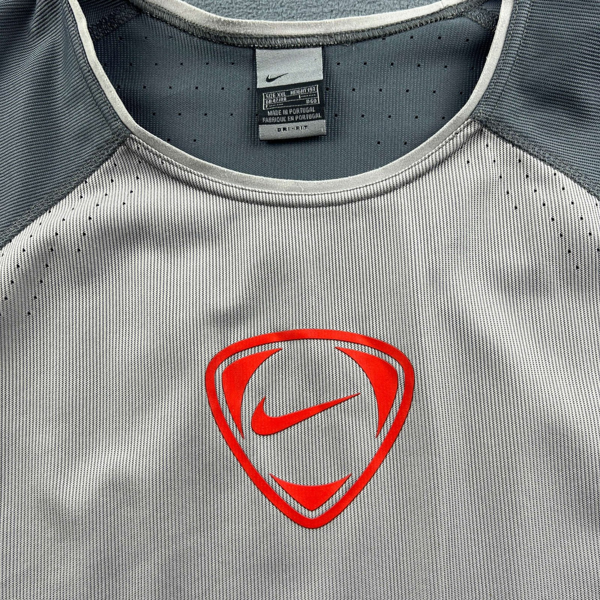 Arsenal 2001-02 Nike training football shirt size XXL
