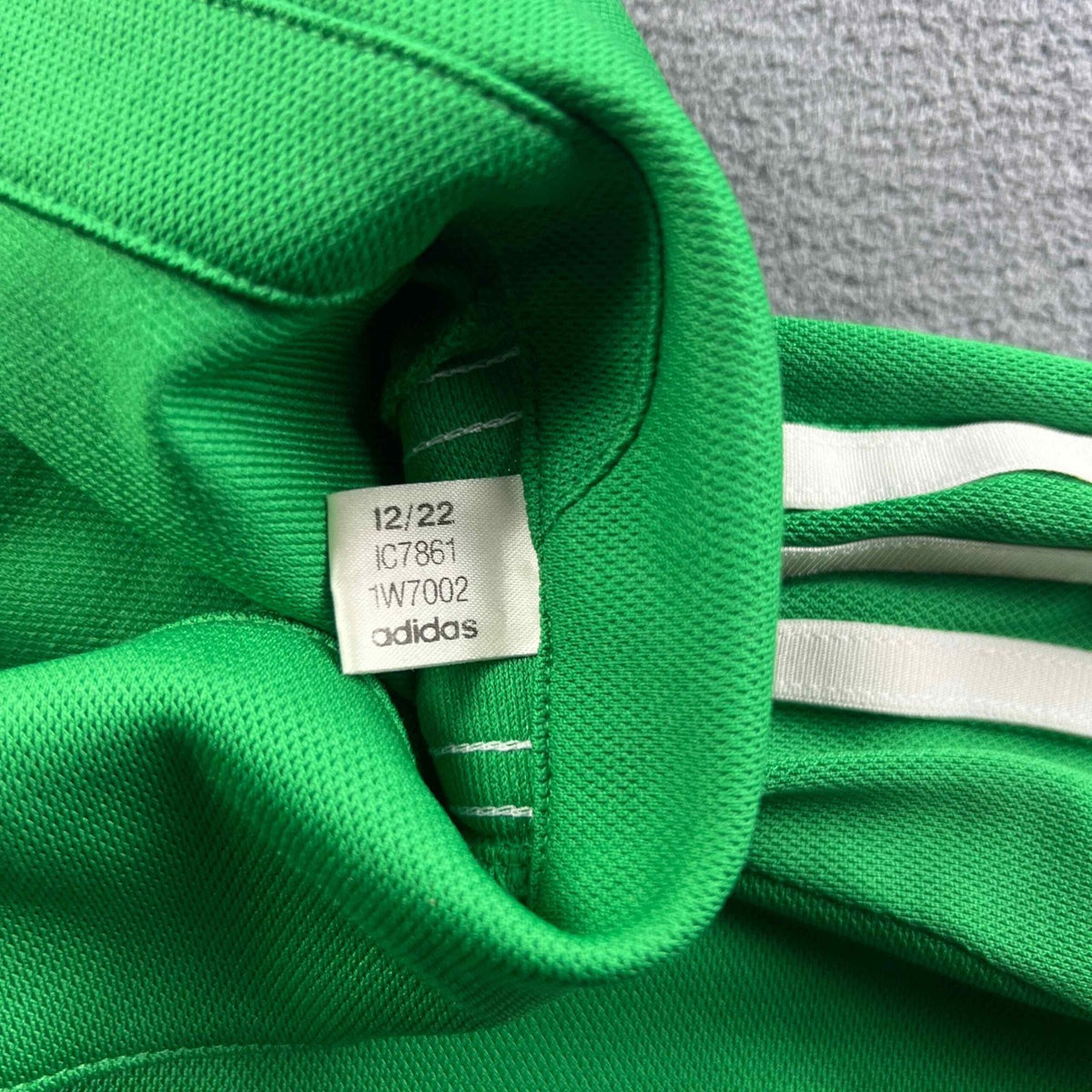 Leeds United 2023-24 Adidas training foci mez XL-es