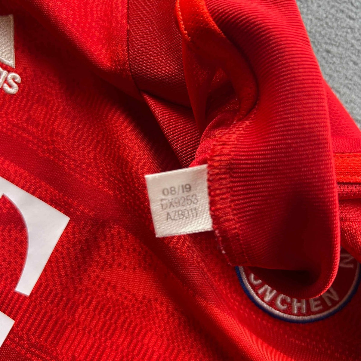 Bayern München 2019-20 Adidas hazai „Thomas #1” foci mez gyerek 152-es