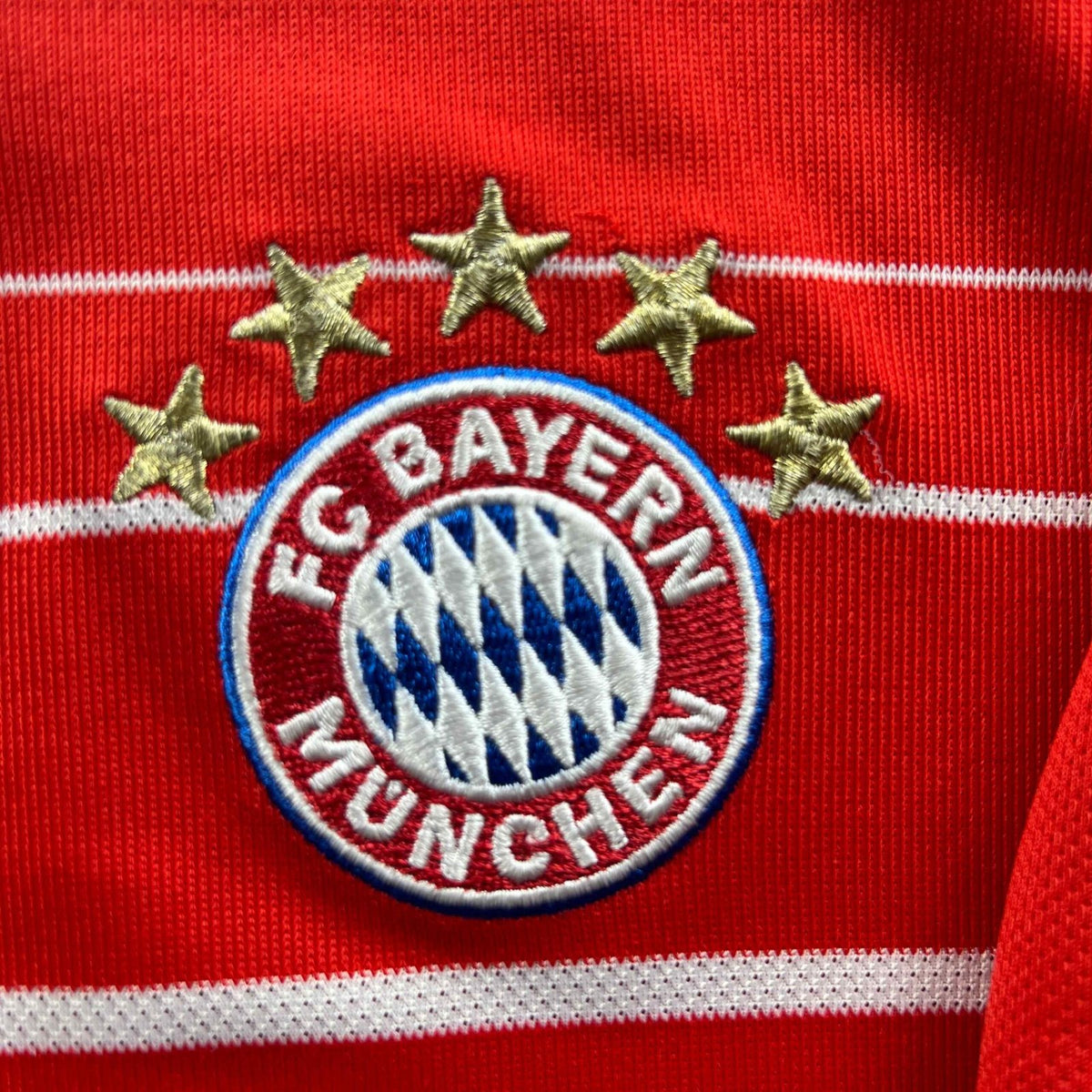 Bayern München 2022-23 Adidas hazai „Emil #31” foci mez gyerek 152-es