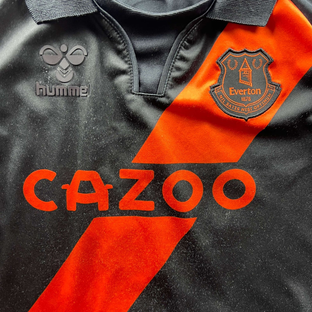 Everton 2021-22 Hummel away „Noodles #5” football shirt size 5-6Y
