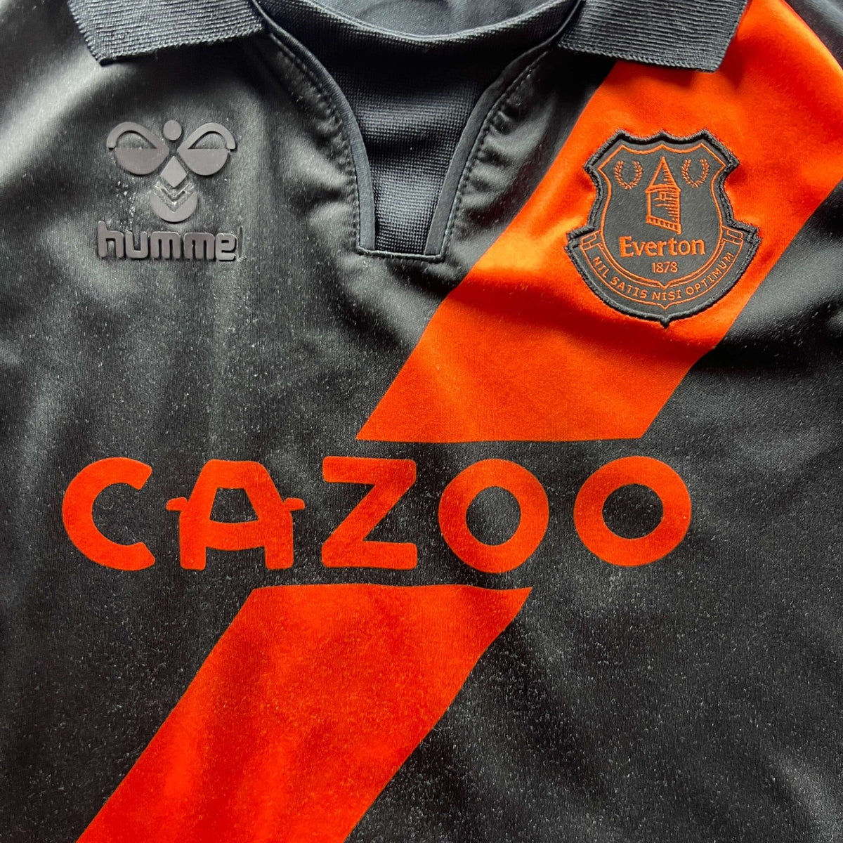 Everton 2021-22 Hummel away „Noodles #5” football shirt size 5-6Y